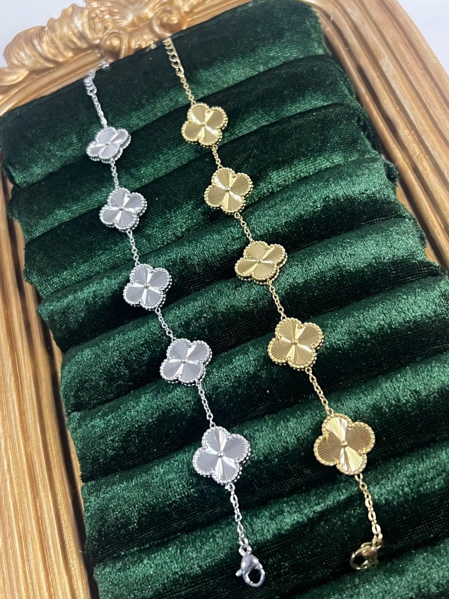 Clover Bracelet