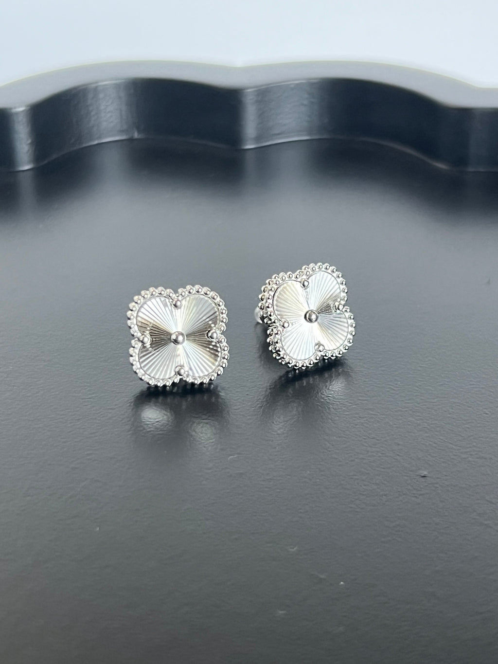 Clover Studs Earrings