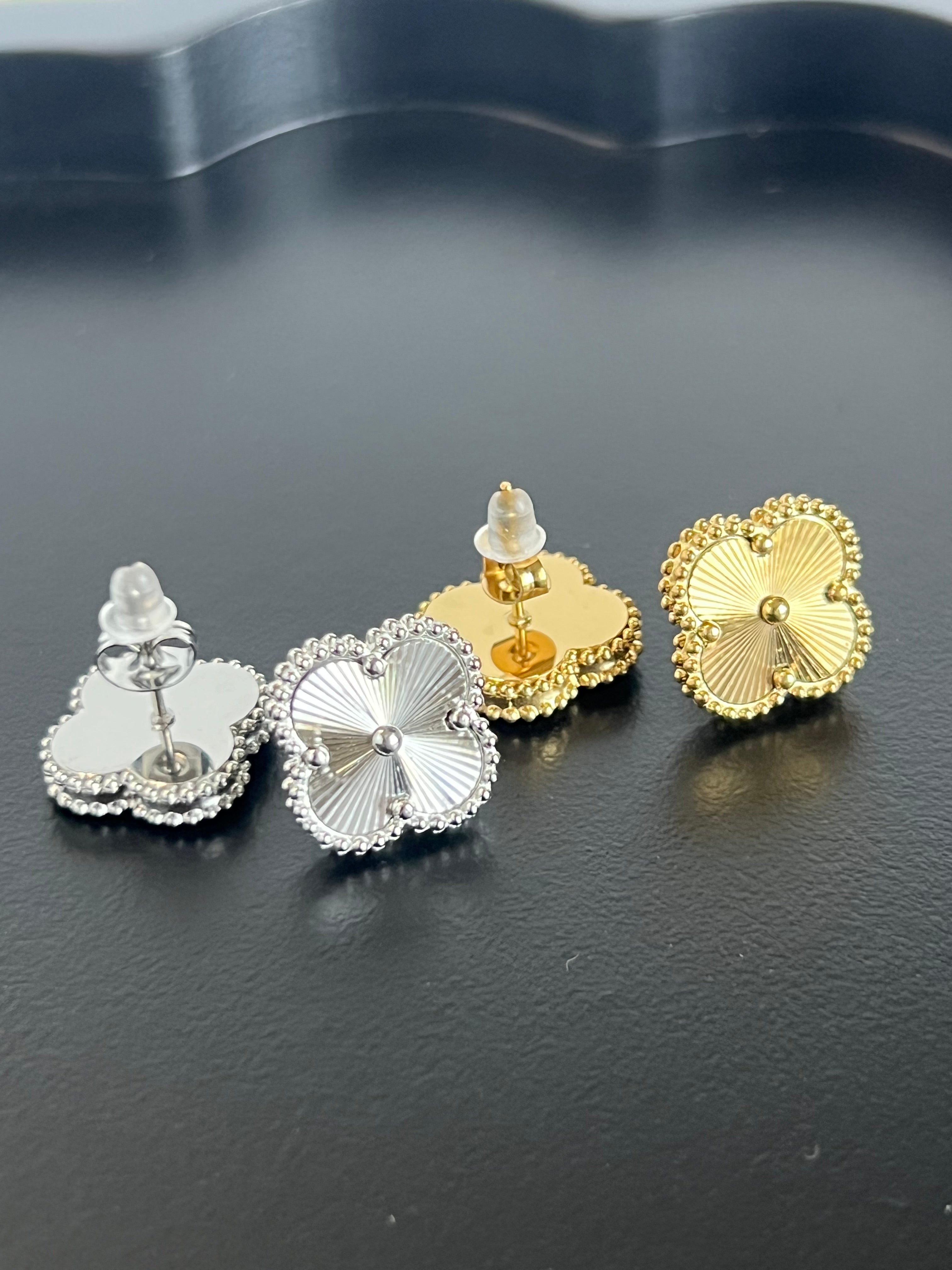 Clover Studs Earrings