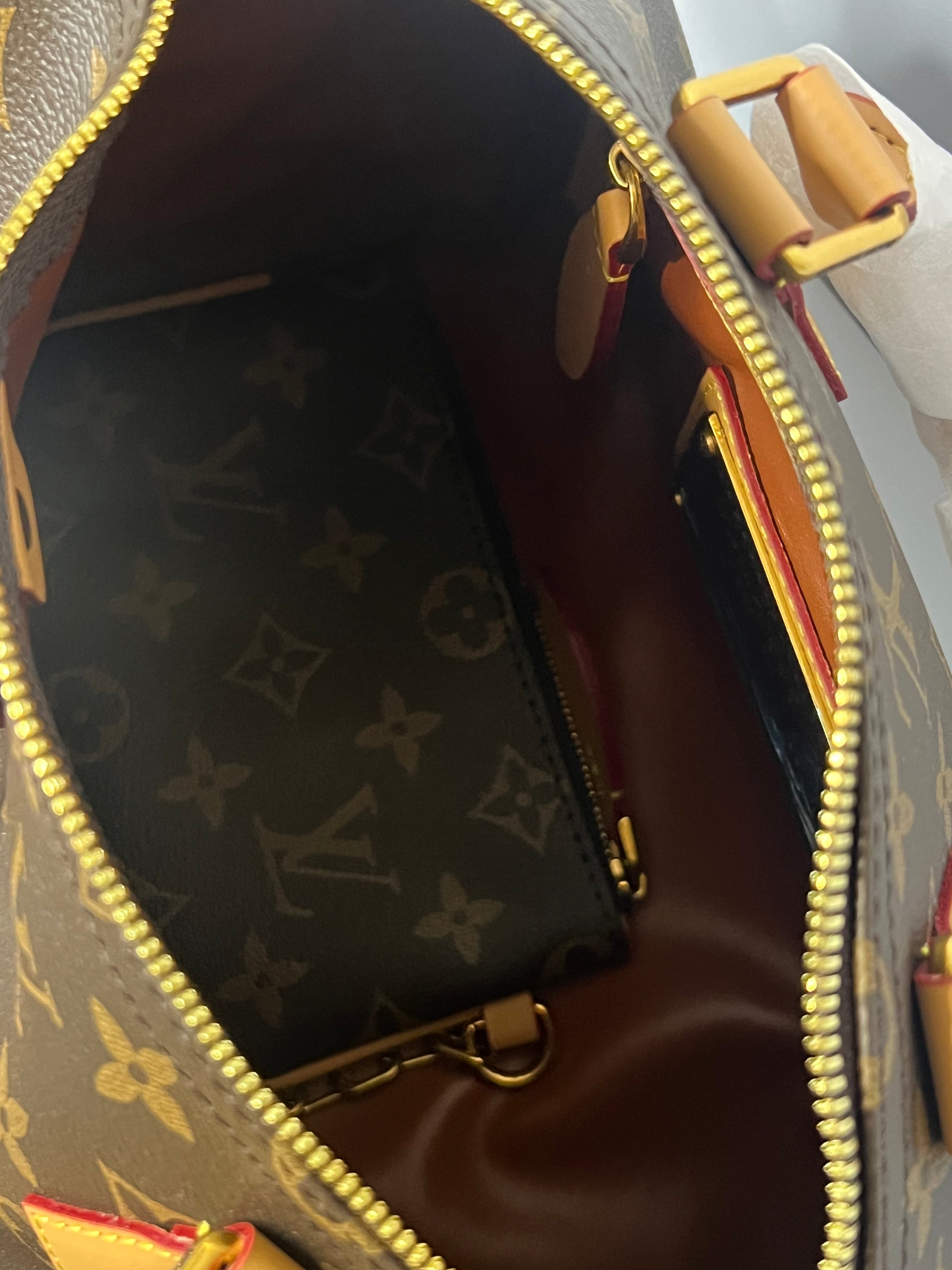 Monogram 25