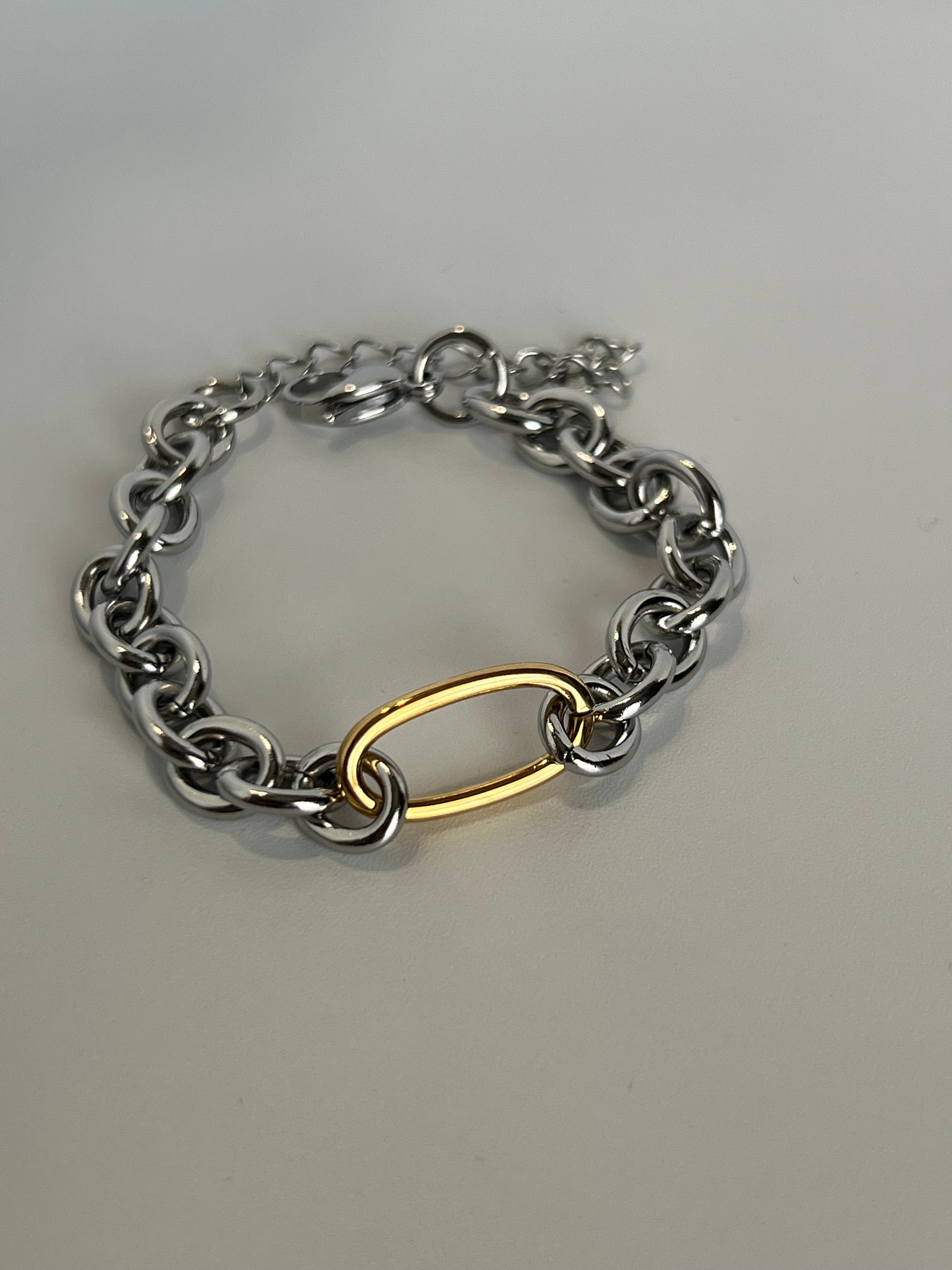 Aria Bracelet